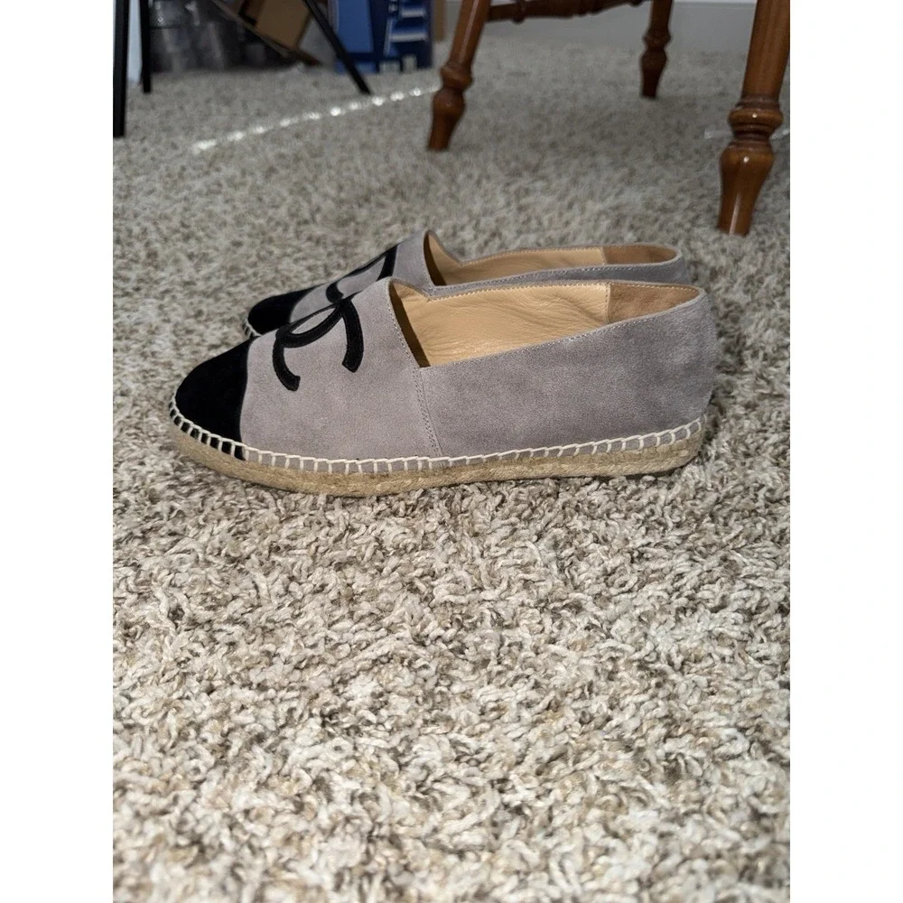 CHANEL Black Grey Suede Leather Espadrilles Sz 37 Size US 6.5 AMAZING CONDITION - Picture 2 of 8